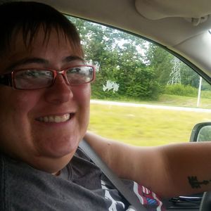 Meet your Posher, Nadia